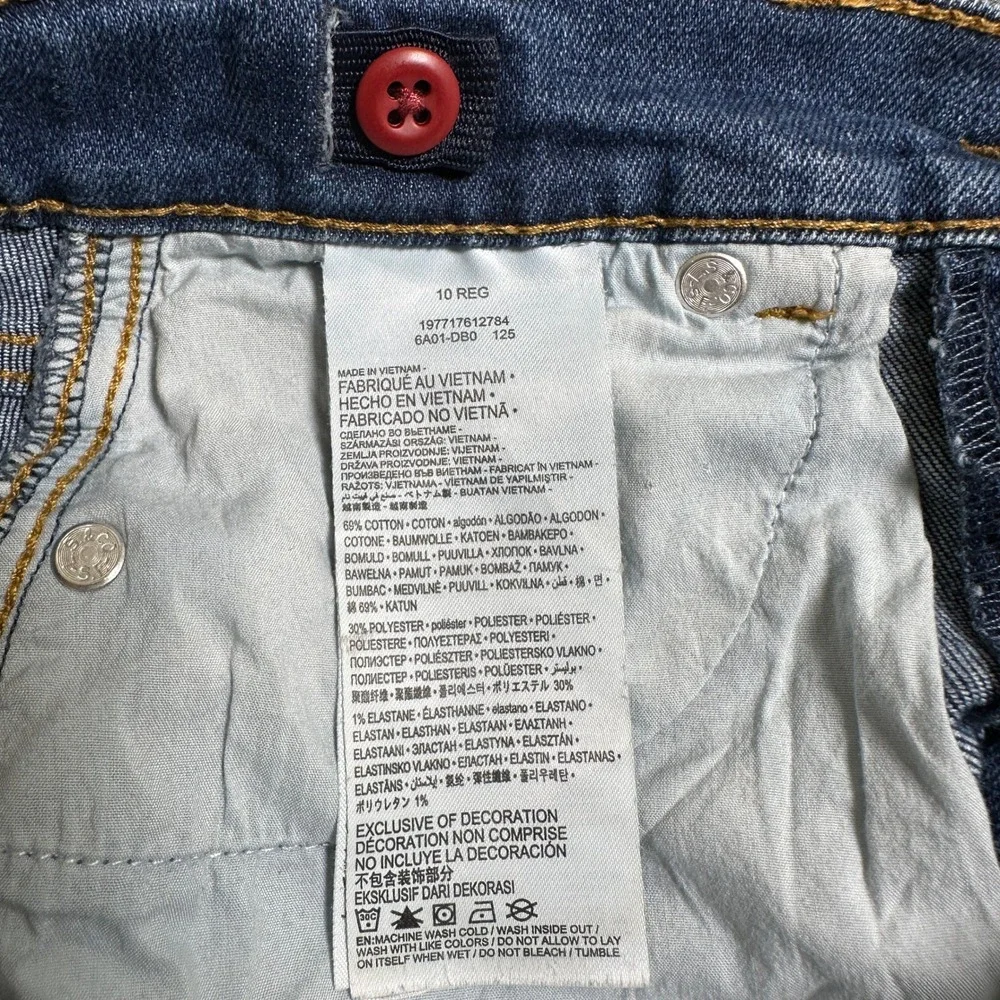 Levi Strauss Signature Vintage High Rise Mom Shorts Floral Embroidered Denim 10